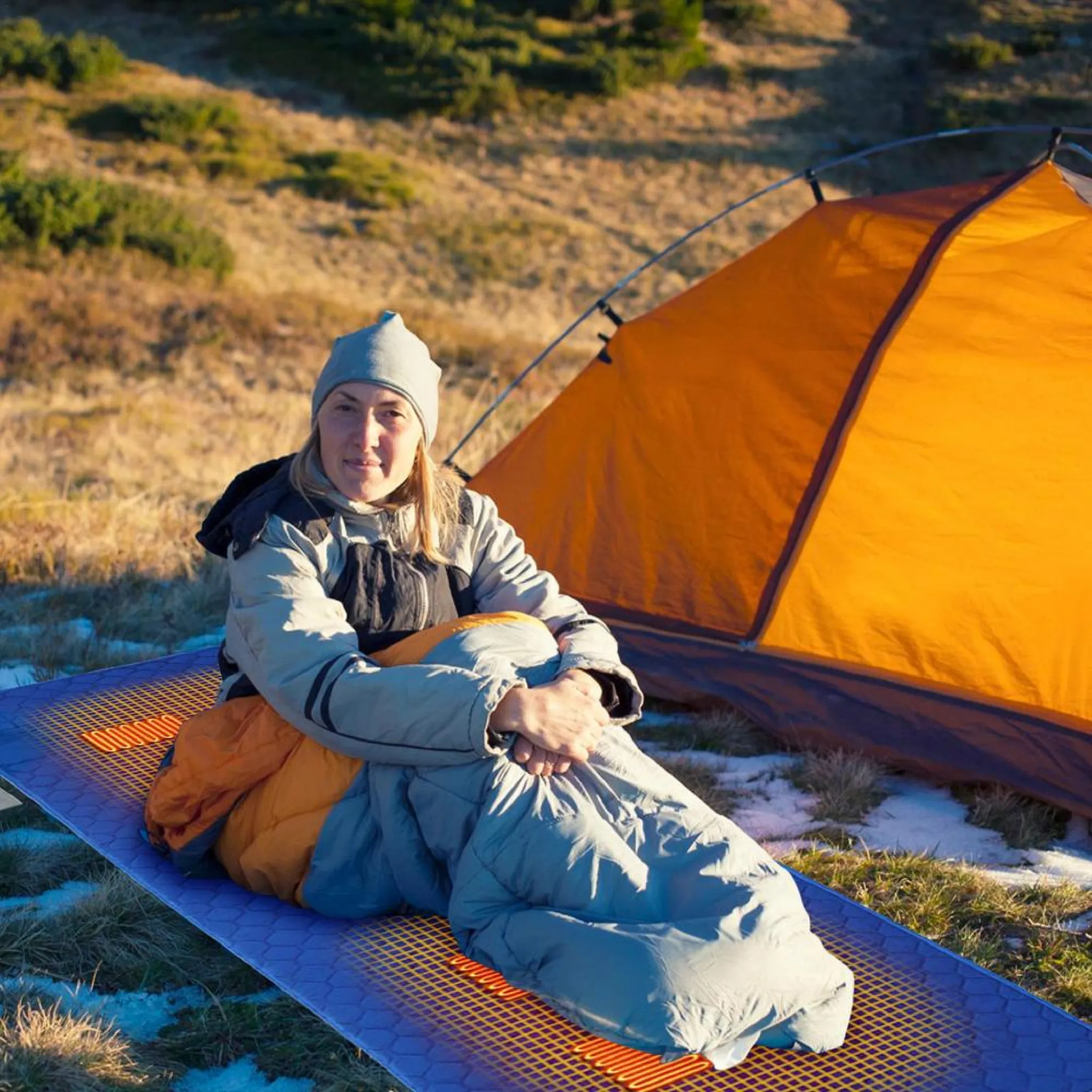 Heating sleeping mat mattress bag